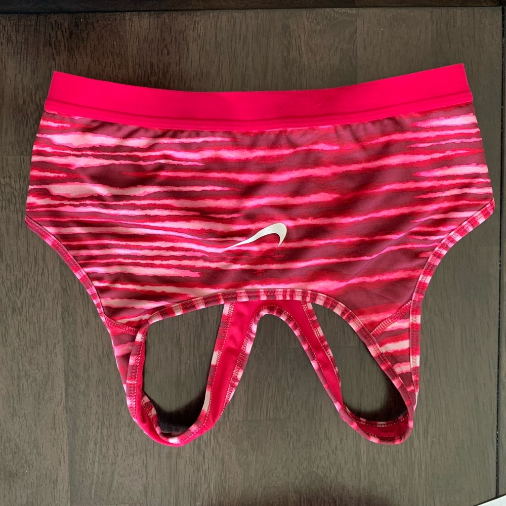 Pink Nike dri-fit sports top M